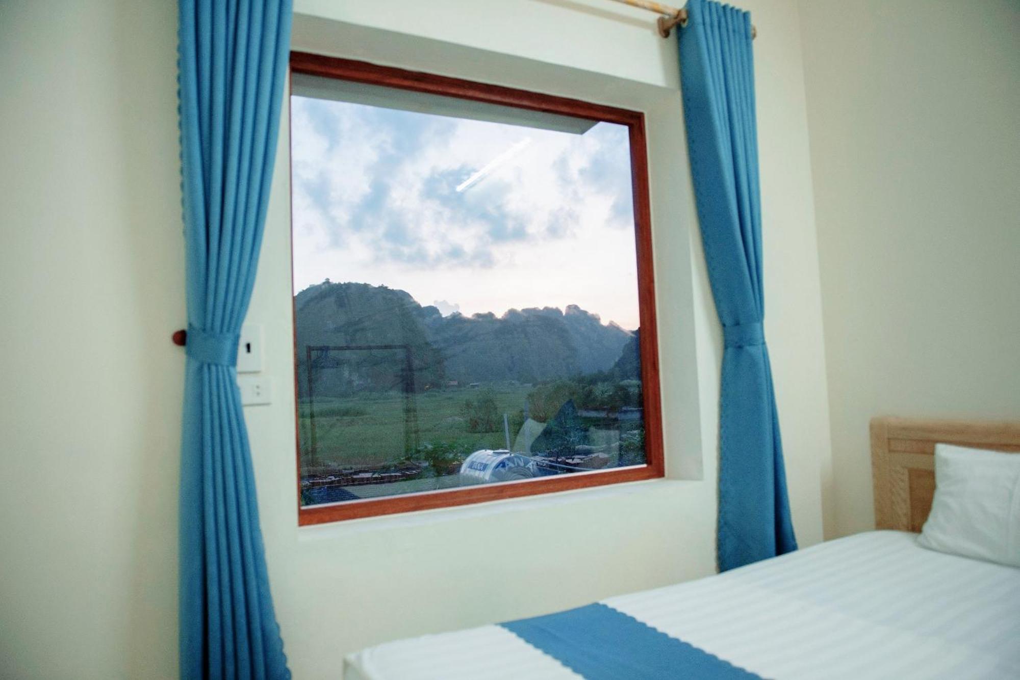 Cherry Homestay *